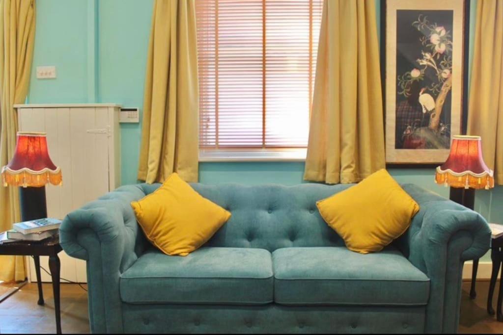 Traveller'S Rest - Cosy Cottage In Heart Of Wilton ساليزبري المظهر الخارجي الصورة